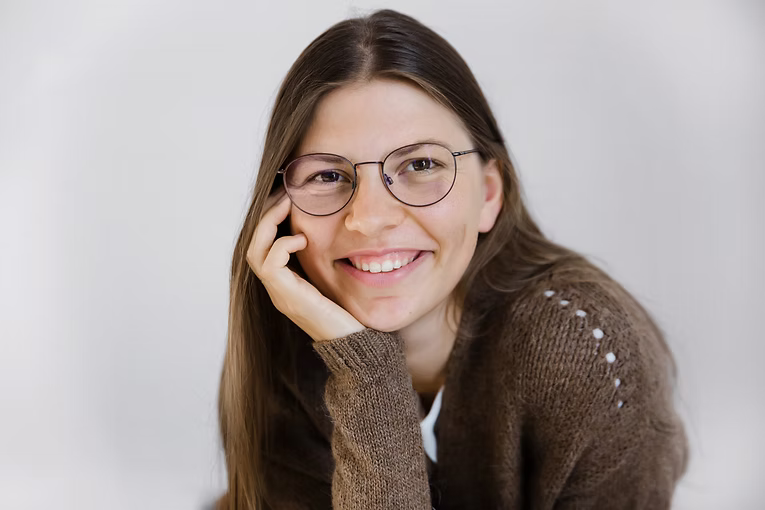 Ugnė Kuzaitė, native Lithuanian teacher offering personalized Lithuanian lessons online